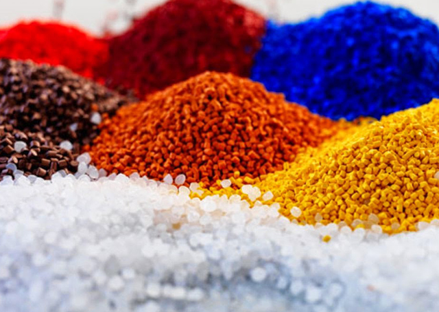 Гранулированный полиамид ПА6-210/311