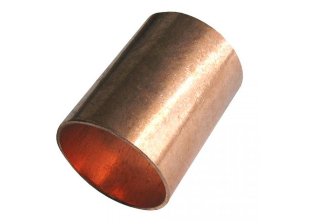 Медная муфта под пайку 3 1/8