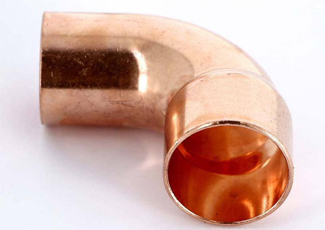 Медный однораструбный угол 90 ̊  3 1/8